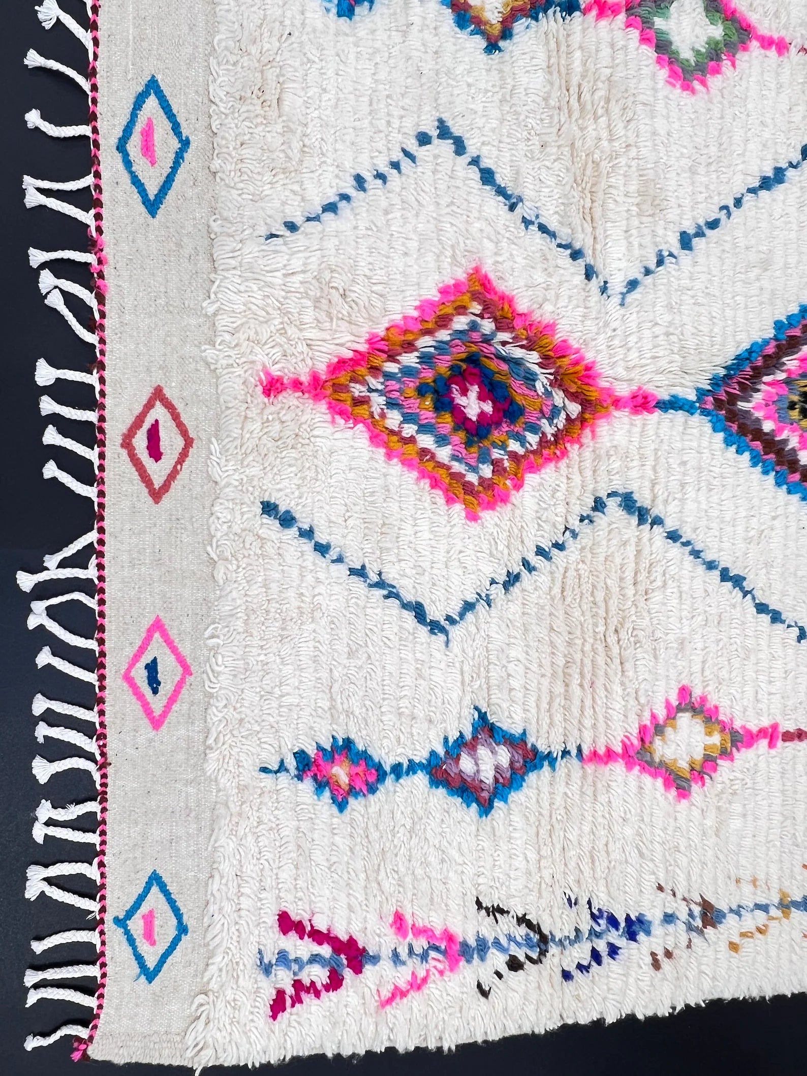 Luxury handmade Moroccan wool rug 